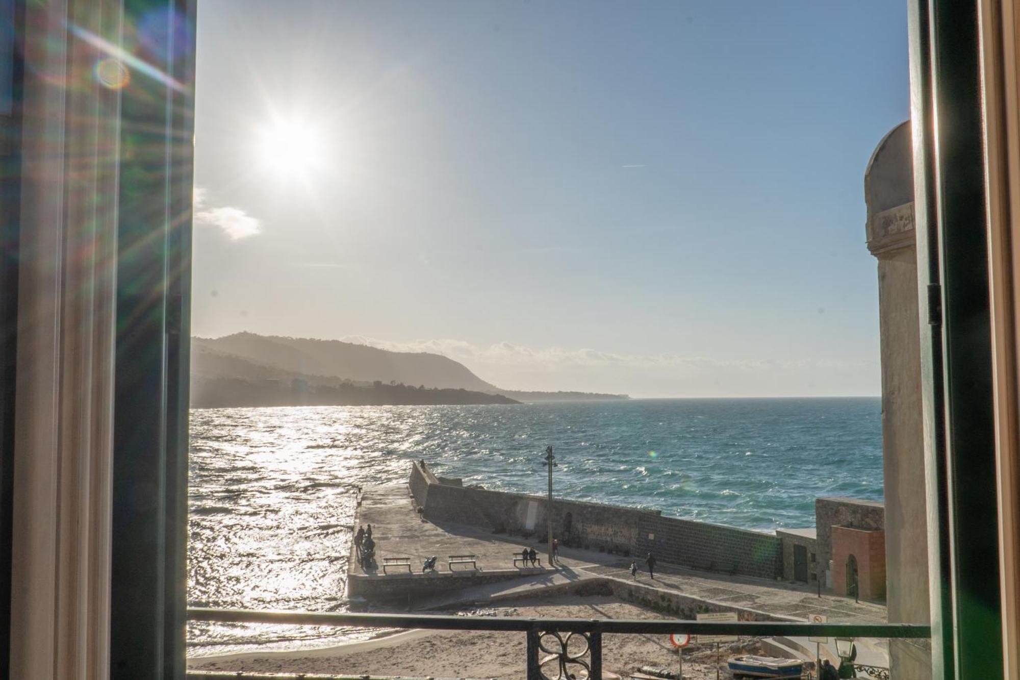 Apartamento Devalu Casa Del Mare Cefalú Exterior foto